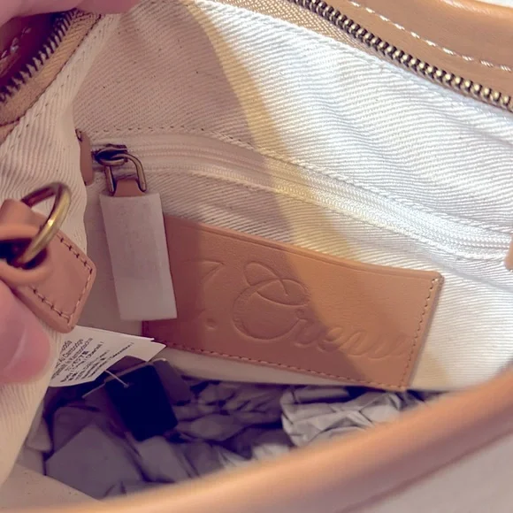 Oslo canvas bucket bag with soft leather trim - Picture 5 of 6